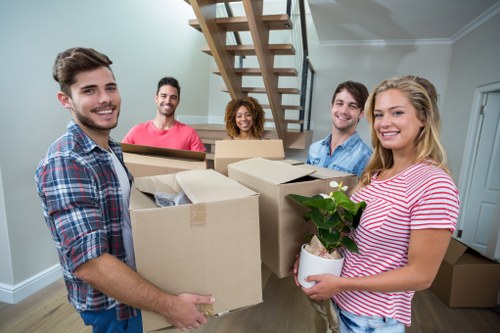 Moving truck service for homes in Selsdon