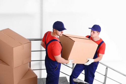 Office relocation planning in Selsdon with local commercial moving support