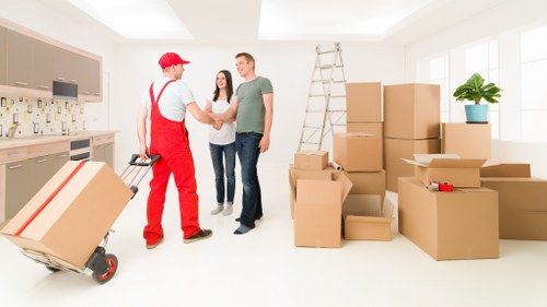 Removals van service for home moves in Selsdon