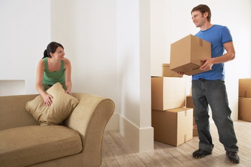 House removal service in Selsdon with careful handling